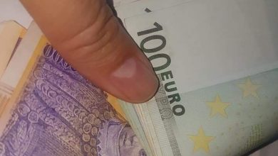 Photo of Насер ја нашол ташната со документи и пари и му ги однел дома на збунетиот  Ѓокица