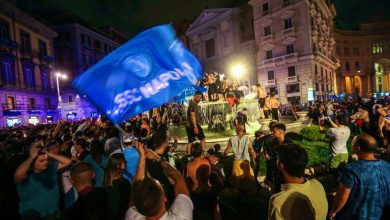Photo of Во Неапол масовна прослава за трофејот од купот без да се почитува физичка дистанца