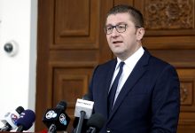 Photo of Поради здравствени причини oткажано обраќањето на премиерот Мицкоски на македонско-српскиот форум