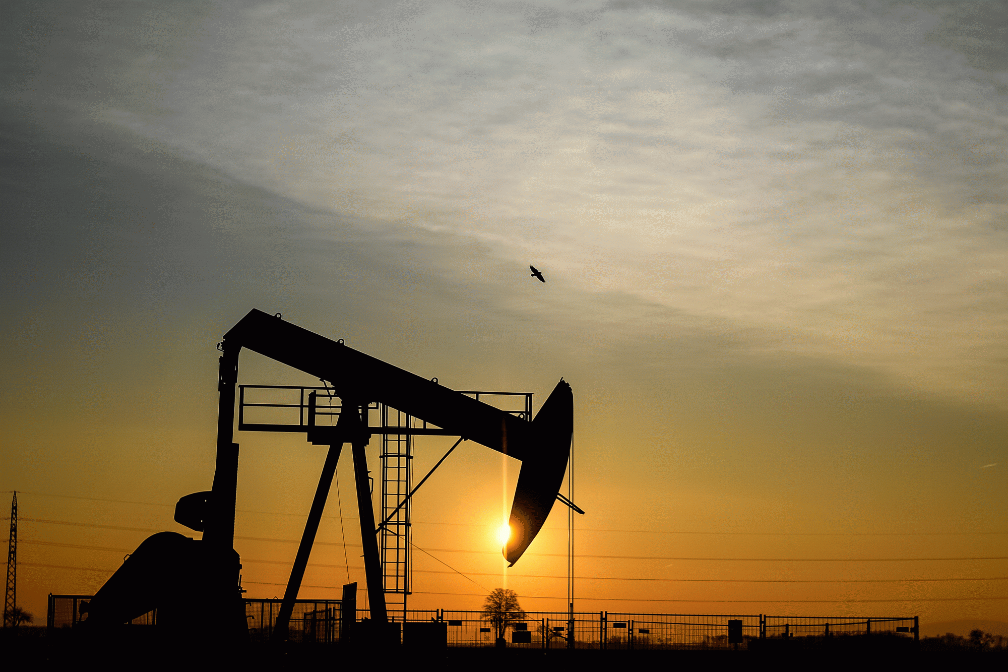 Photo of Министерството за енергетика на САД прогнозира поскапа цена на нафтата во 2020 година  