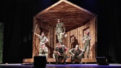 Photo of Театар Гостивар премиерно пред гостиварската публика со претставата „Полковникот птица“