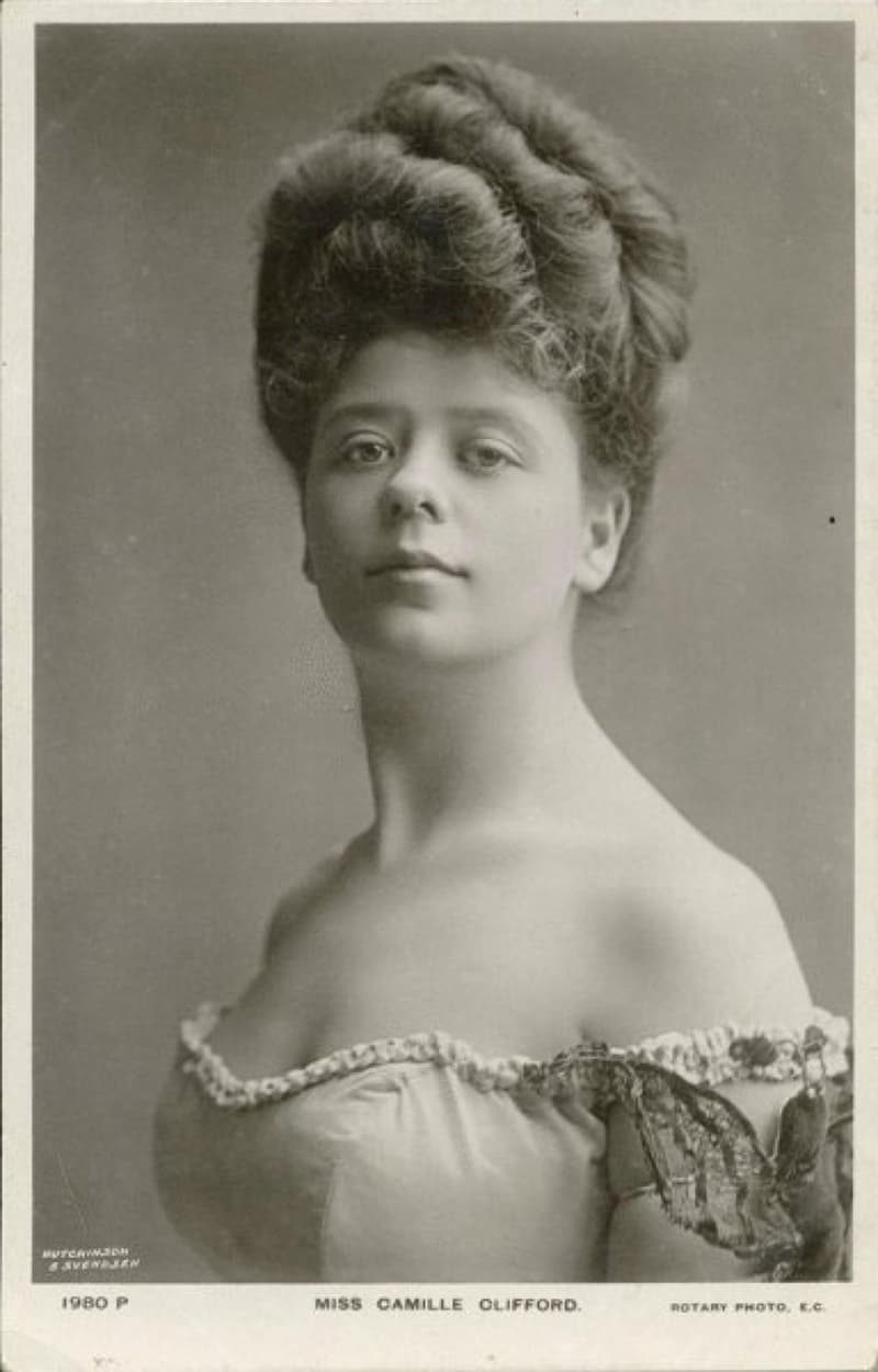 History Story: #19 Camille Clifford, a Belgian-born stage actress and the most famous model for the "Gibson Girl" illustrations