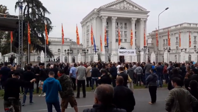 Photo of ВИДЕО: Музичарите и угостителите на протест пред Владата