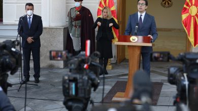 Photo of Пендаровски: Нема друга алтернатива освен доследно почитување на заштитните протоколи, ако има потреба армијата ќе даде логистика