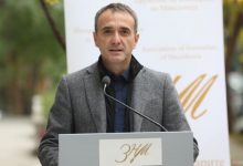Photo of Председателот на ЗНМ новинарот Чадиковски од тв 24 се сели на тв Телма