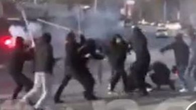 Photo of ВИДЕО: Жестока тепачка на „Фаланга“ и „Лозари“ пред дербито во Штип, интервенираше полицијата