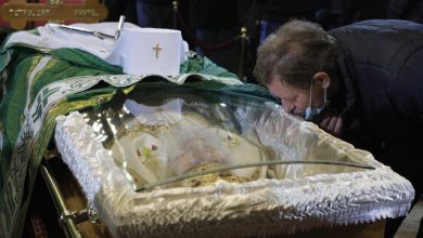Photo of СПЦ сакала да ја сокрие смртта на патријархот Иринеj?!