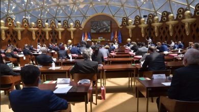 Photo of Се продлабочуваат несогласувањата меѓу пратениците од власта и опозицијата за онлајн гласање