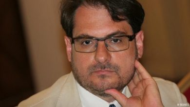 Photo of Бугарија може да добие „црвен картон“ поради спорот со Северна Македонија