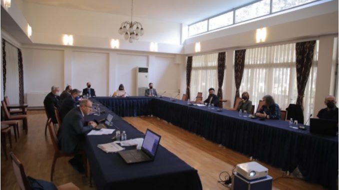 mon_konferencija_23432