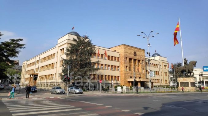 Рекордер во прокнижени патни трошоци за 5 месеци е Дајанчо Ефтимов од ВМРО-ДПМНЕ, од Василево, кој од Собранието подигнал 4.870 евра под оваа ставка