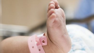 Photo of Алиу: Формирана е стручна Комисија за случајот со починатото новороденче на ГАК, да ги причекаме резултатите и од обдукцијата декември 19, 2025 13:05