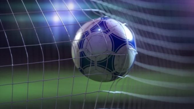 thumbnail_Fudbalska-topka-780x470.jpg Осум лица заразени со КОВИД-19 од Чемпионшип дивизијата на Англија - МИА