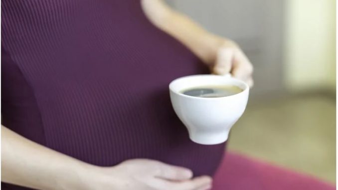 bremena_zena_kafe_34543