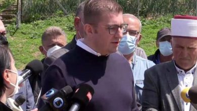 Photo of Мицкоски за настаните од 27 април: Не поддржуваме насилство, но за политички инструирани случаи бараме безусловна правда