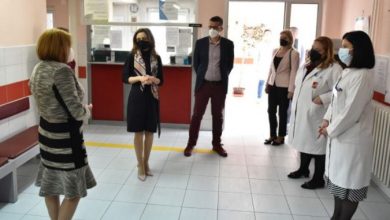 Photo of Сопругата на претседателот, Ѓоргиевска го посети Заводот за рехабилитација на слух, говор и глас