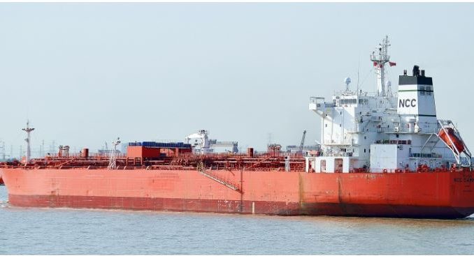 tanker_45645456
