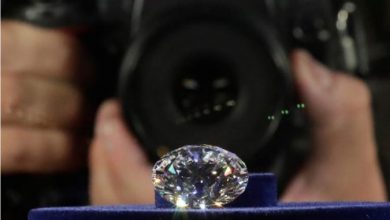 Photo of Најголемиот дијамант е продаден на аукција во Женева