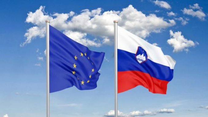 eu_slovenija_znaminja_566456