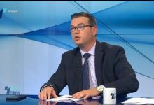 Photo of Трипуновски не чувствува одговорност за уапсените директори: Никого нема да штитам