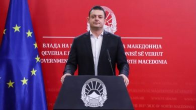 Photo of Мојсовски: ФФМ и Сејдини забрануваат претседателот и премиерот да им посакаат среќа на фудбалерите