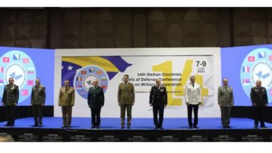 Photo of Началникот на ГШ на Армијата Шурчиновски во Сараево на конференција на Форумот Б-9