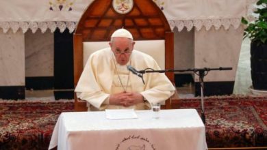 Photo of Папата повика на воспоставување хуманитарни коридори во Мјанмар