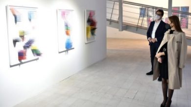 Photo of Пендаровски и сопругата посетија две изложби во Музејот на современа уметност