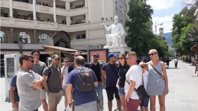 turisti_skopje_001