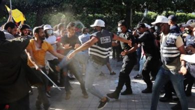 Photo of Во Тунис повторно насилни протести