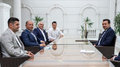 Photo of Заев се сретна со претседателот на Судиската комисија при Европската ракометна федерација Начевски и генералниот секретар на РФМ Милошевски