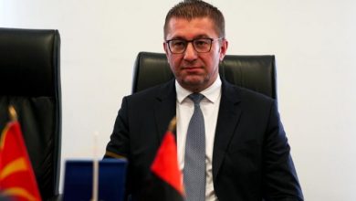 Photo of Мицкоски: Курбан Бајрам е празник на солидарноста и хуманоста кои се универзални вредности што обединуваат и поврзуваат