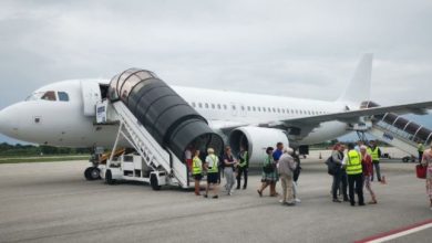 Photo of На аеродромот „Свети Апостол Павле“ пристигнаа првите туристи од Холандија кои организирано ќе летуваат во Охрид