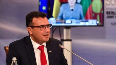 Photo of Заев со владиниот економски тим во Стопанска комора: Остануваме најголем поддржувач на домашните компании