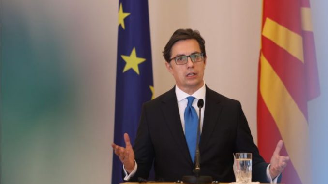 pendarovski_2342334