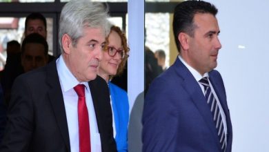Photo of Заев и Ахмети на средба во Собранието