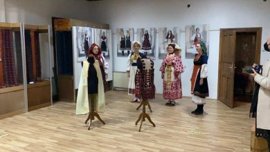 Photo of Ревија на балкански народни носии во Кратово