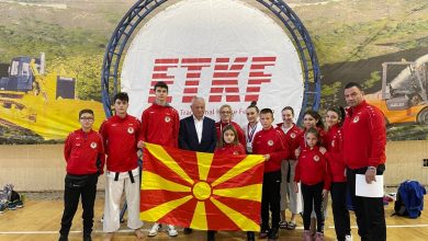 Photo of Македонските каратисти со 12 медали се враќаат од ЕП во Белград