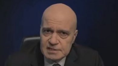 Photo of Падна Владата во Бугарија, „Има таков народ“ ја напушти коалицијата