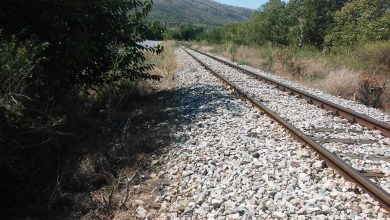 Photo of Судир на две локомотиви кај Железничката станица во Велес, повреден машиновозач