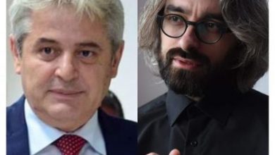 Photo of Апасиев му стави „срце“ на Ахмети