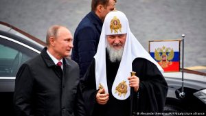Рускиот претседател Владимир Путин и поглаварот на Руската православна црква, патријархот Кирил