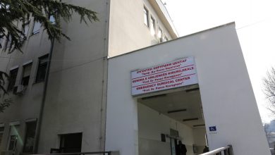 Photo of Клиника за ТОАРИЛУЦ -КАРИЛ: Ги осудуваме шпекулациите во јавноста поврзани со транспарентноста за трагичната смрт на младиот ракометар