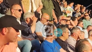 Photo of Ковачевски со Ахмети, Груби и Талат Џафери следеше како ФК Шкупи слави титула во Чаир