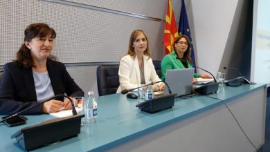 Photo of Ангеловска-Бежоска: Очекувањата се дека каматните стапки ќе одат нагоре, се прават обиди тоа да биде умерено