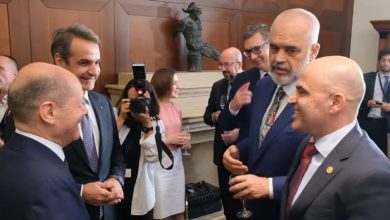 Photo of ВИДЕО | Рама со шега за Ковачевски: Ова е премиерот на Западна Бугарија