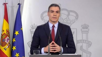 Photo of Шпанскиот премиер до функционерите: Извадете ги вратоврските и штедете струја