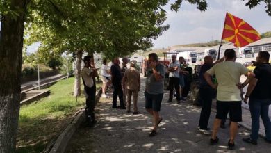 Photo of Лозари протестираат во Неготино, бараат повисоки цени за грозјето и подобри услови за лозаропроизводство