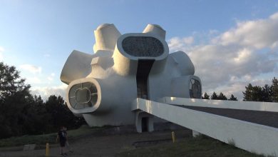 Photo of „Зад Македониумот“ – изложба во претседателскиот Кабинет