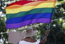 Photo of Куба ги легализираше истополовите бракови